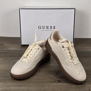 GUESS Women's Iquilt Lace-Up Sneakers Size 5M